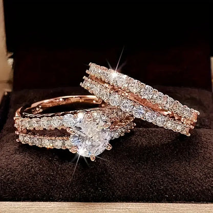 Eterna™ | Gold Radiance Ring Set