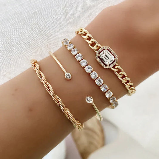 Domitia™ | Gold Calvina Bracelet Set